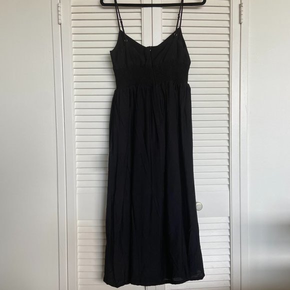 Black Smocked Midi Dress, WITH POCKETS! (size large) - Picture 2 of 4